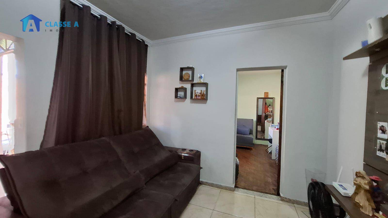 Casa à venda com 5 quartos, 300m² - Foto 27