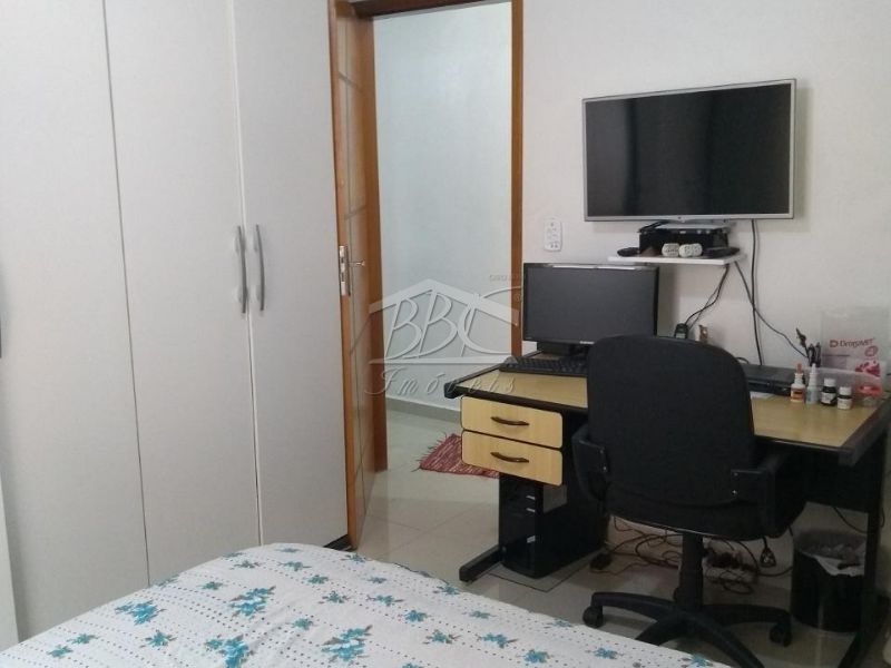 Apartamento à venda com 2 quartos, 66m² - Foto 12