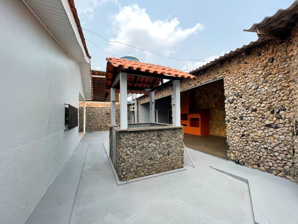 Casa à venda com 4 quartos, 400m² - Foto 38