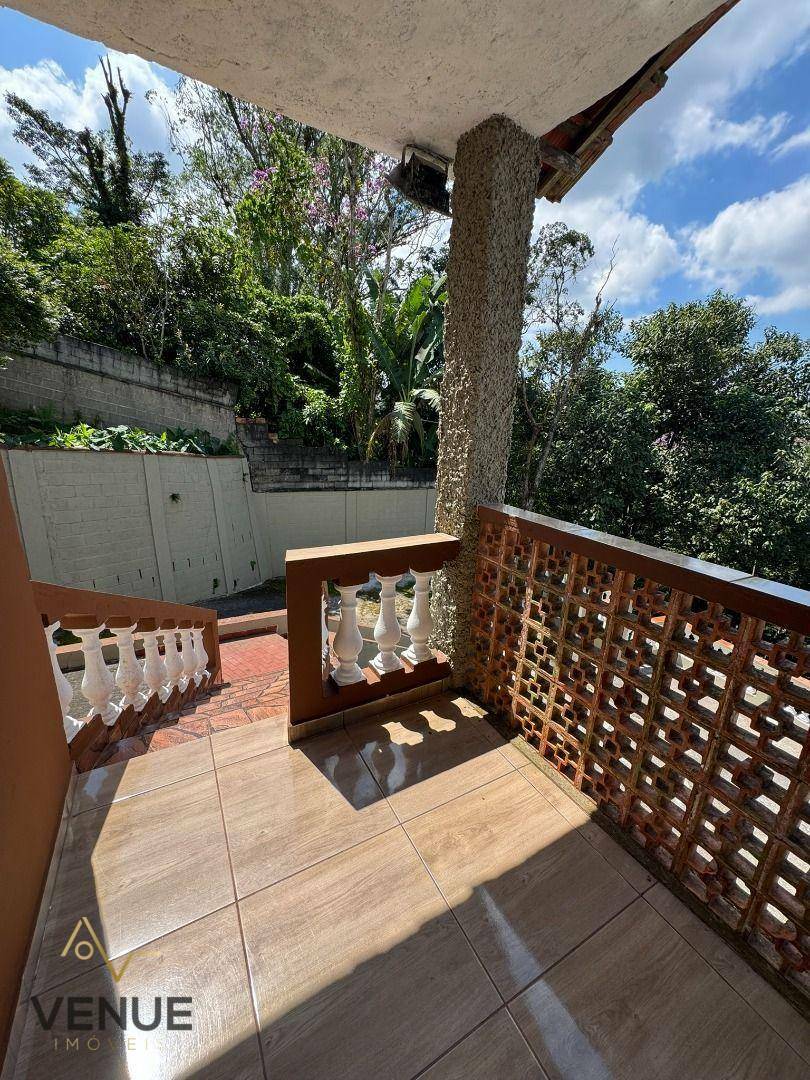 Chácara à venda com 2 quartos, 200m² - Foto 31