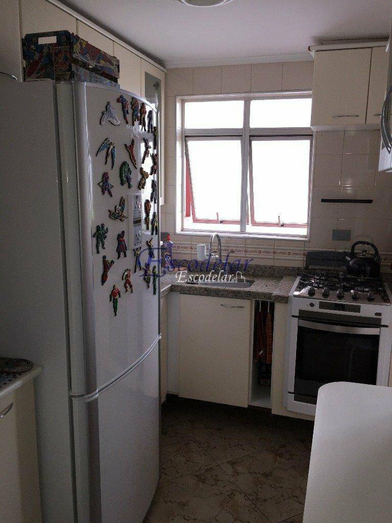 Apartamento à venda com 2 quartos, 55m² - Foto 13