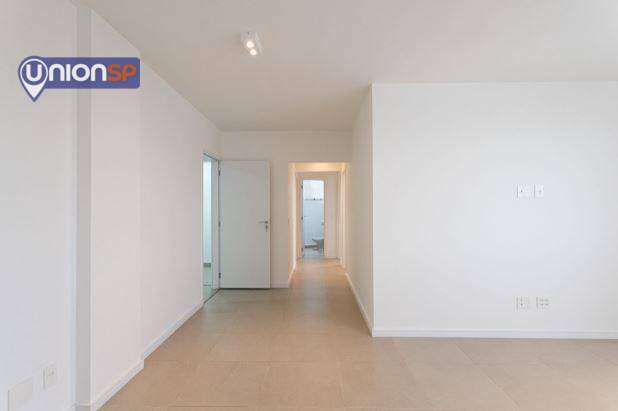 Apartamento à venda com 3 quartos, 87m² - Foto 3