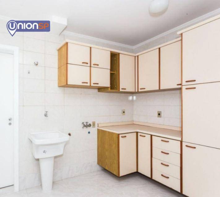 Apartamento à venda com 2 quartos, 72m² - Foto 11