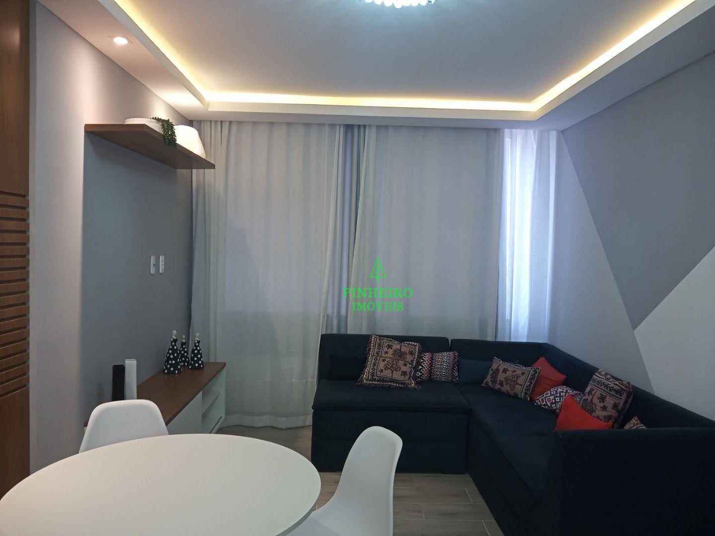 Apartamento à venda com 2 quartos, 75m² - Foto 2