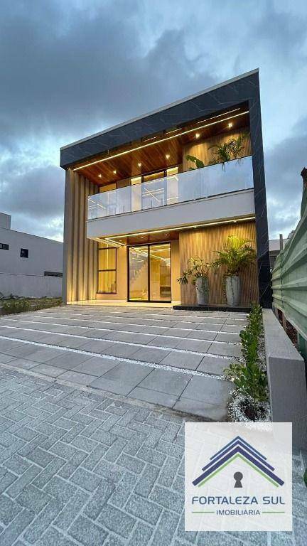 Casa de Condomínio à venda com 4 quartos, 238m² - Foto 1
