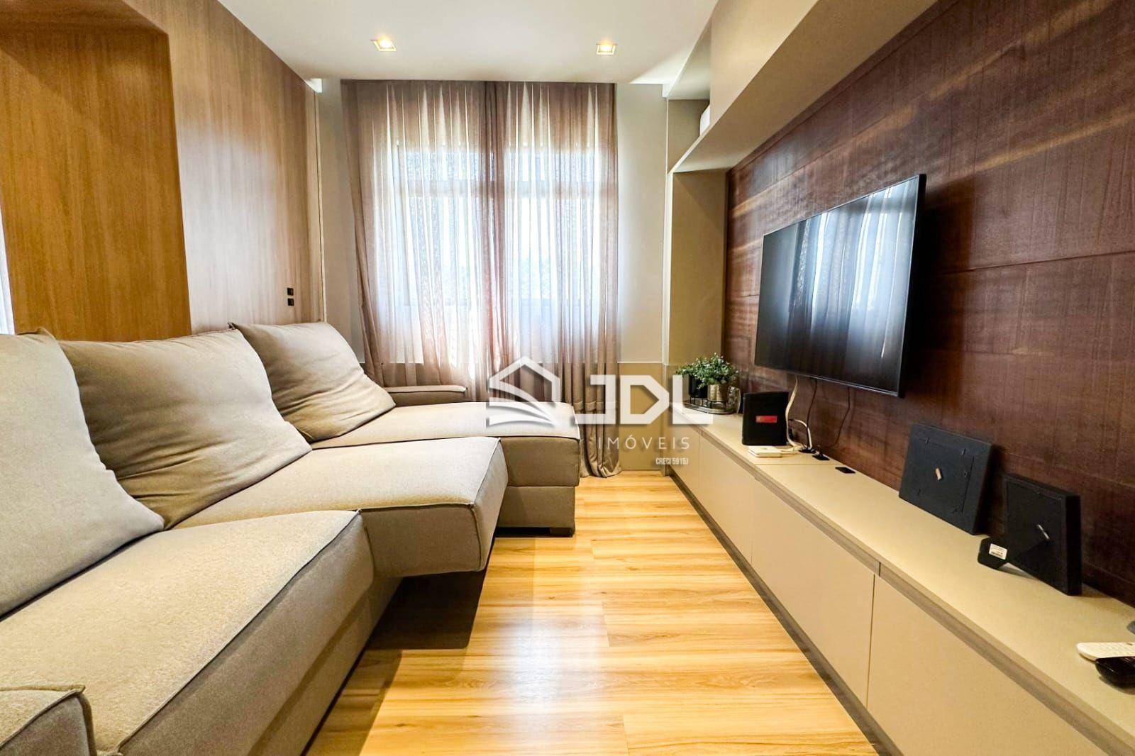 Apartamento à venda com 2 quartos, 113m² - Foto 4