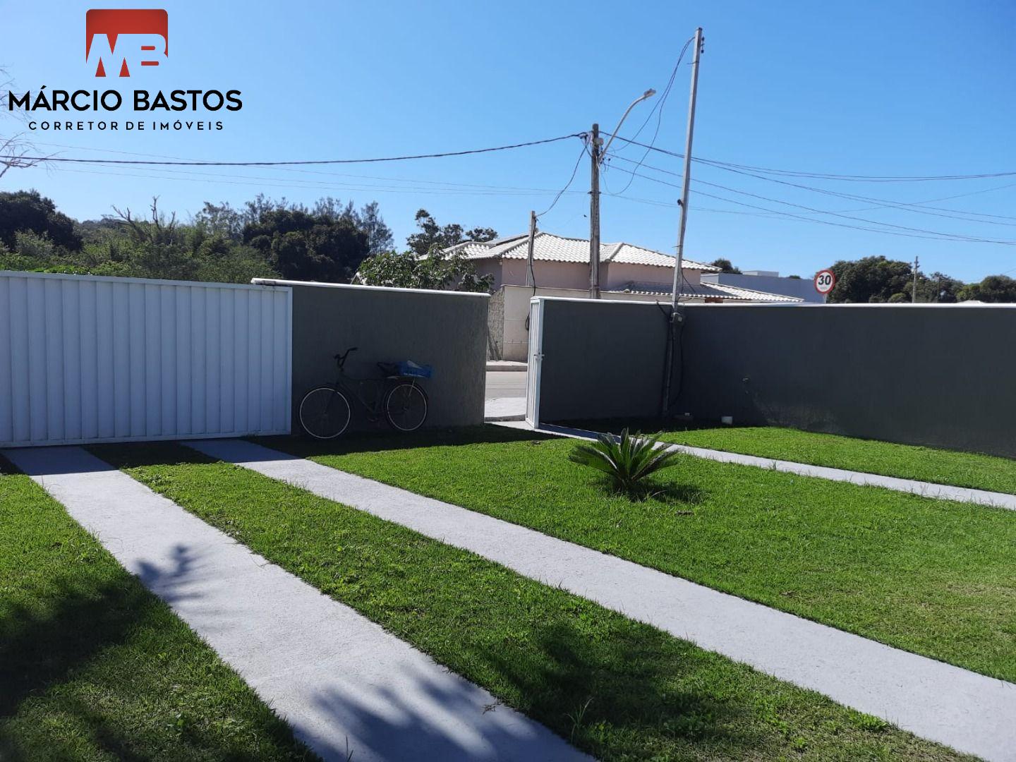 Casa à venda com 2 quartos, 80m² - Foto 2