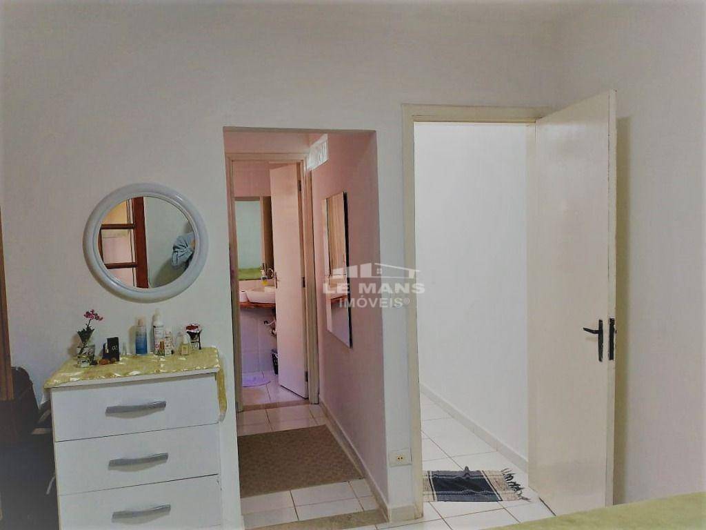 Casa à venda com 4 quartos, 218m² - Foto 29