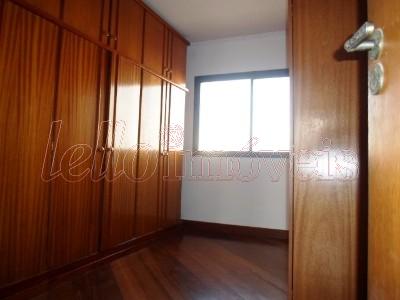 Apartamento para alugar com 4 quartos, 170m² - Foto 23