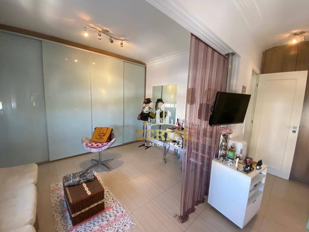 Apartamento à venda com 3 quartos, 181m² - Foto 20