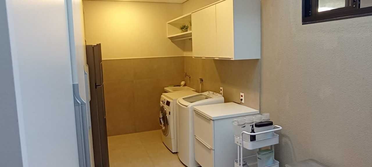 Casa à venda com 3 quartos, 265m² - Foto 32