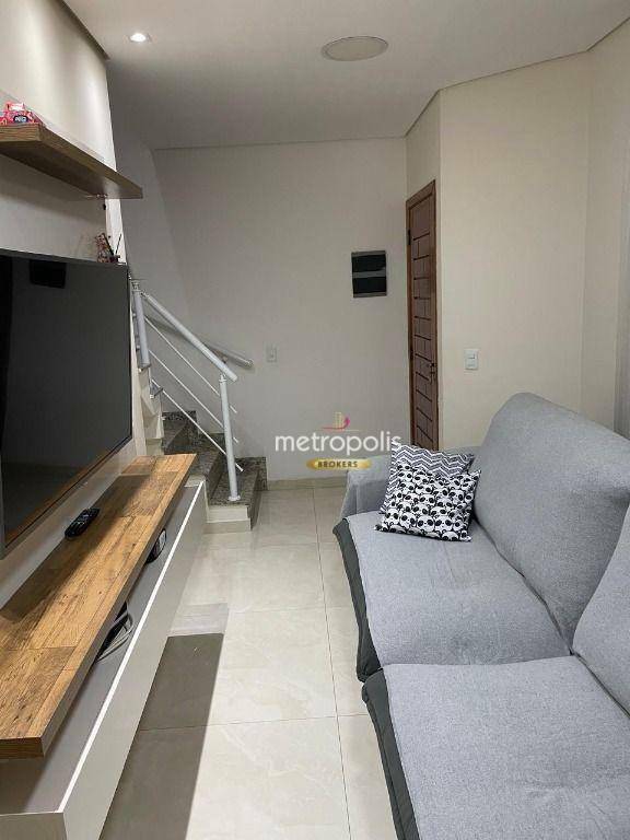 Sobrado à venda com 2 quartos, 69m² - Foto 1