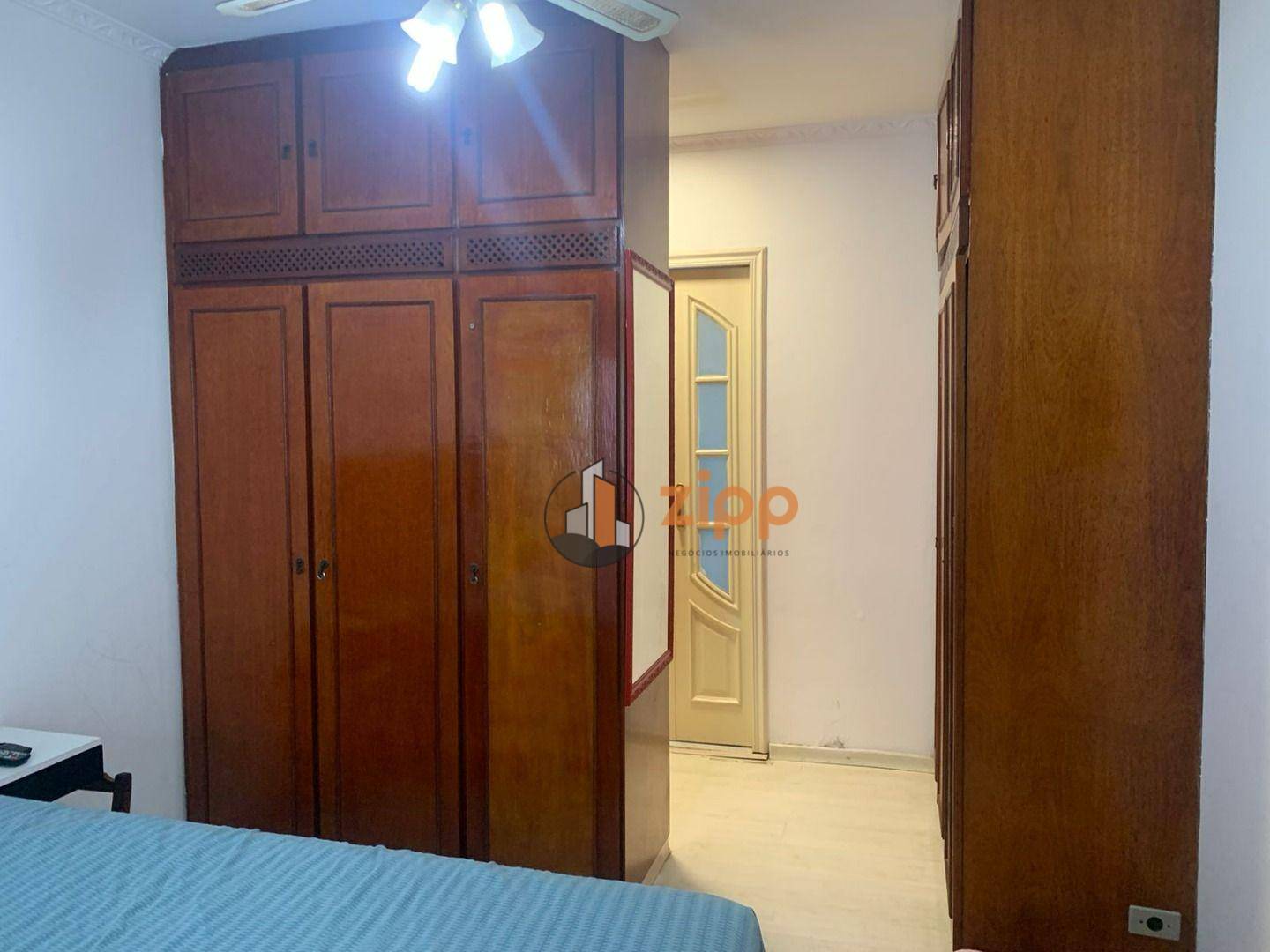 Apartamento à venda com 3 quartos, 123m² - Foto 10