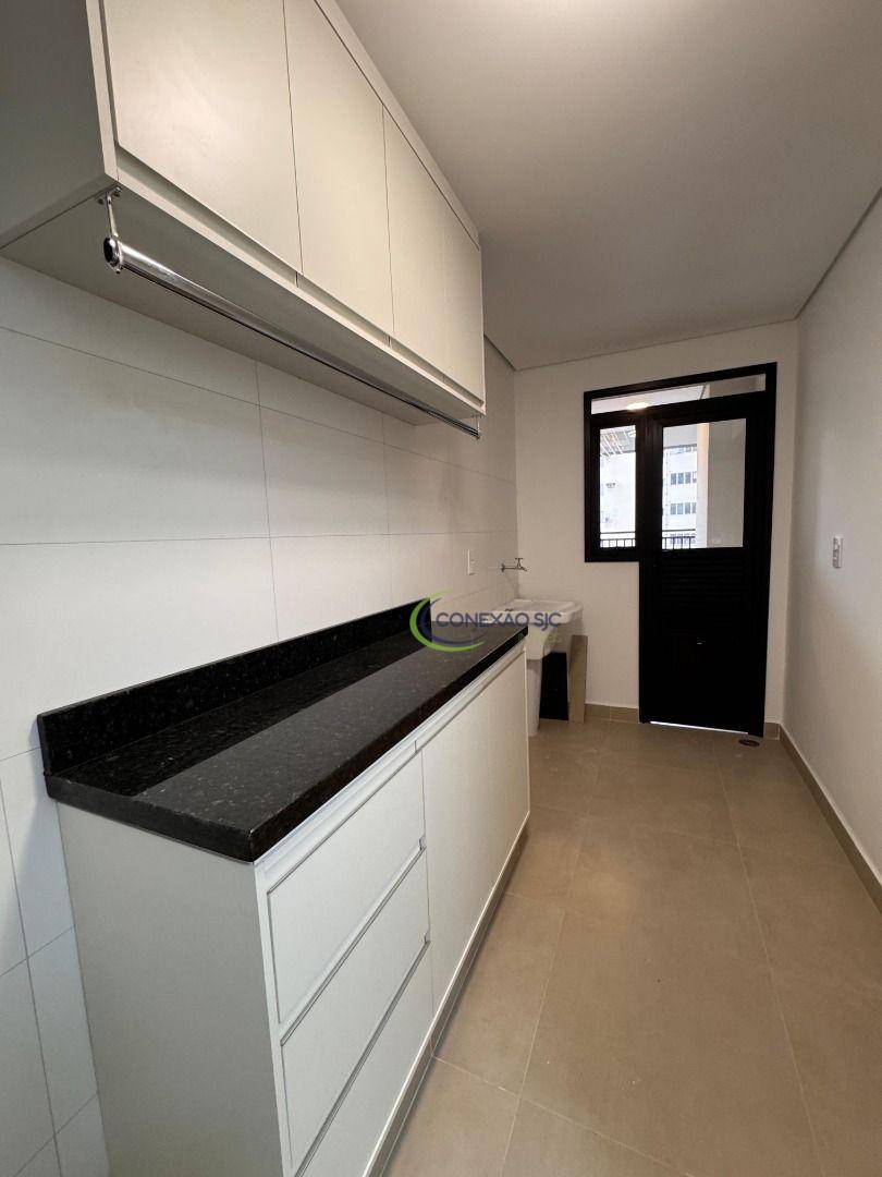 Apartamento para alugar com 3 quartos, 120m² - Foto 52