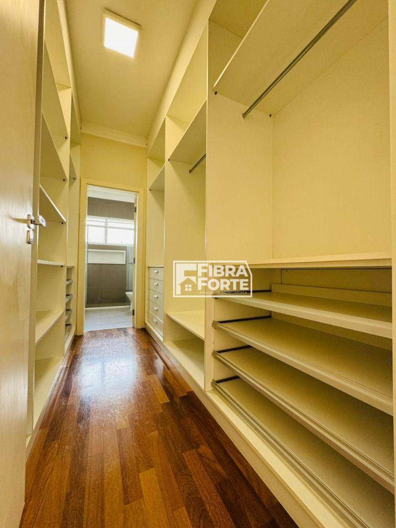 Casa de Condomínio para alugar com 3 quartos, 205m² - Foto 18