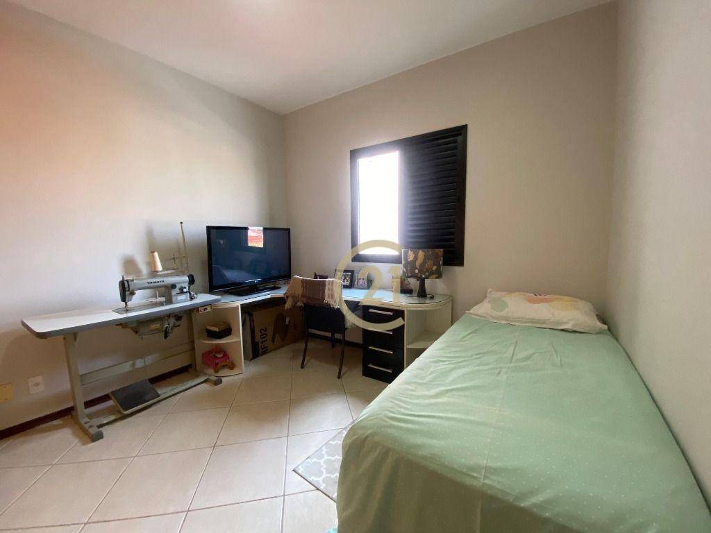 Apartamento à venda com 3 quartos, 110m² - Foto 15