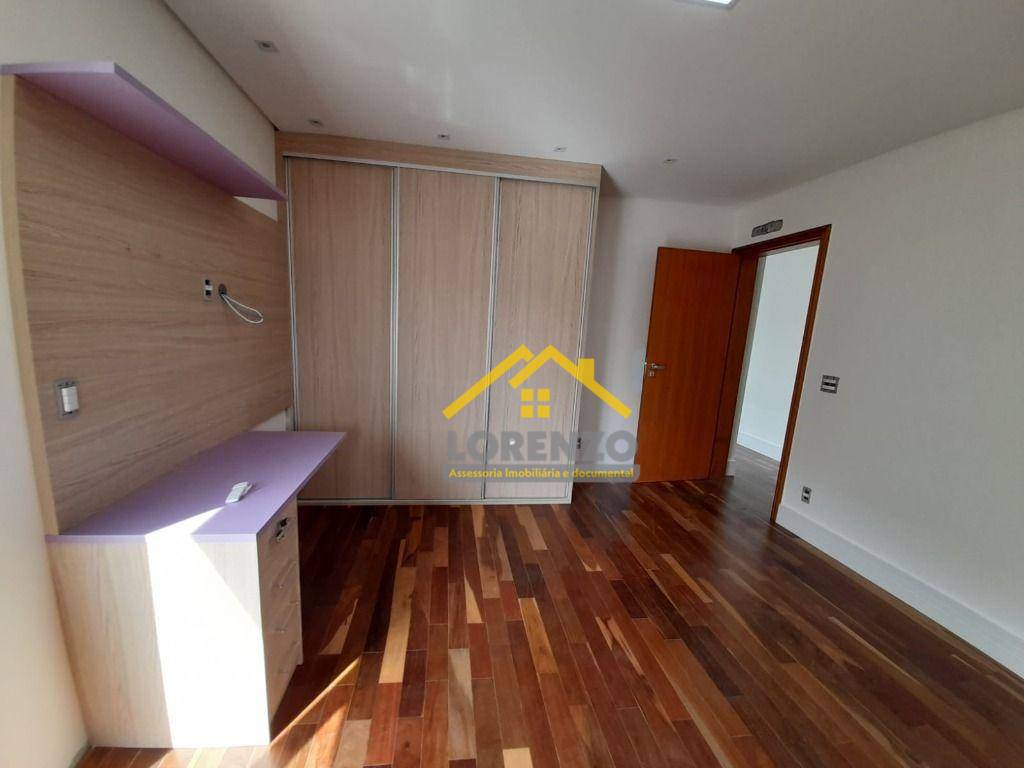 Sobrado à venda com 4 quartos, 320m² - Foto 18