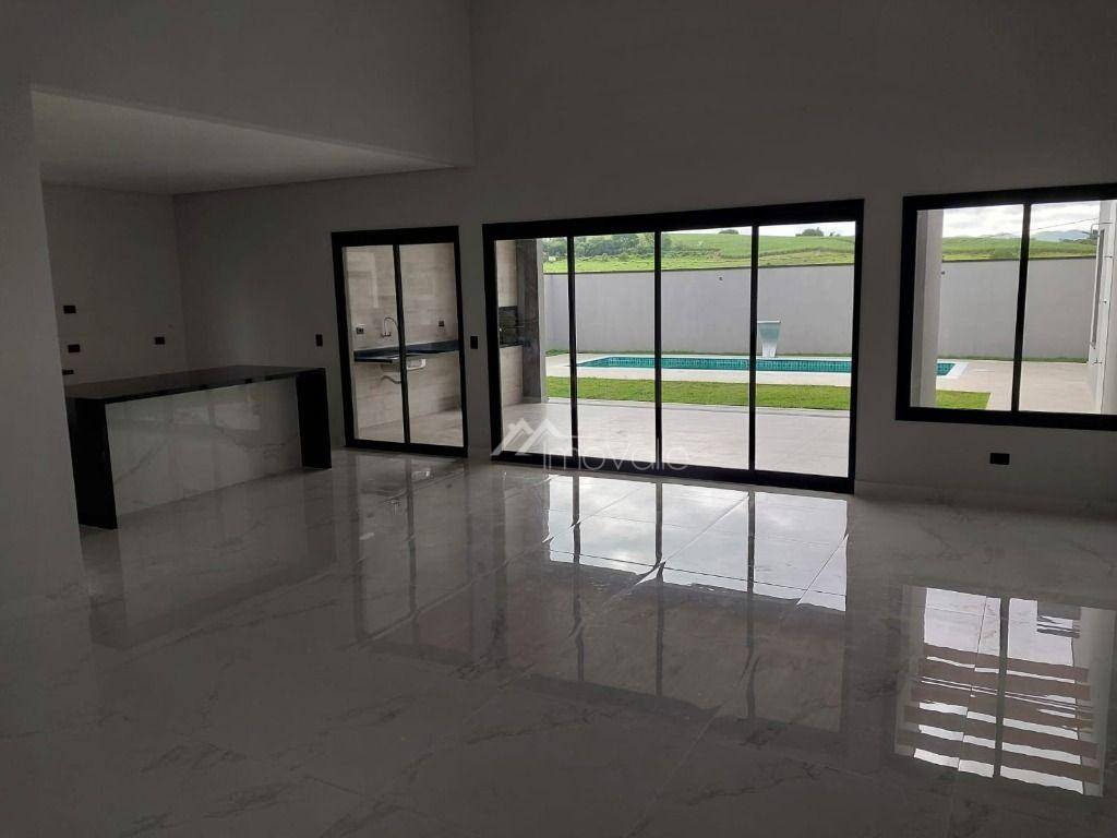 Casa de Condomínio à venda com 3 quartos, 255m² - Foto 4