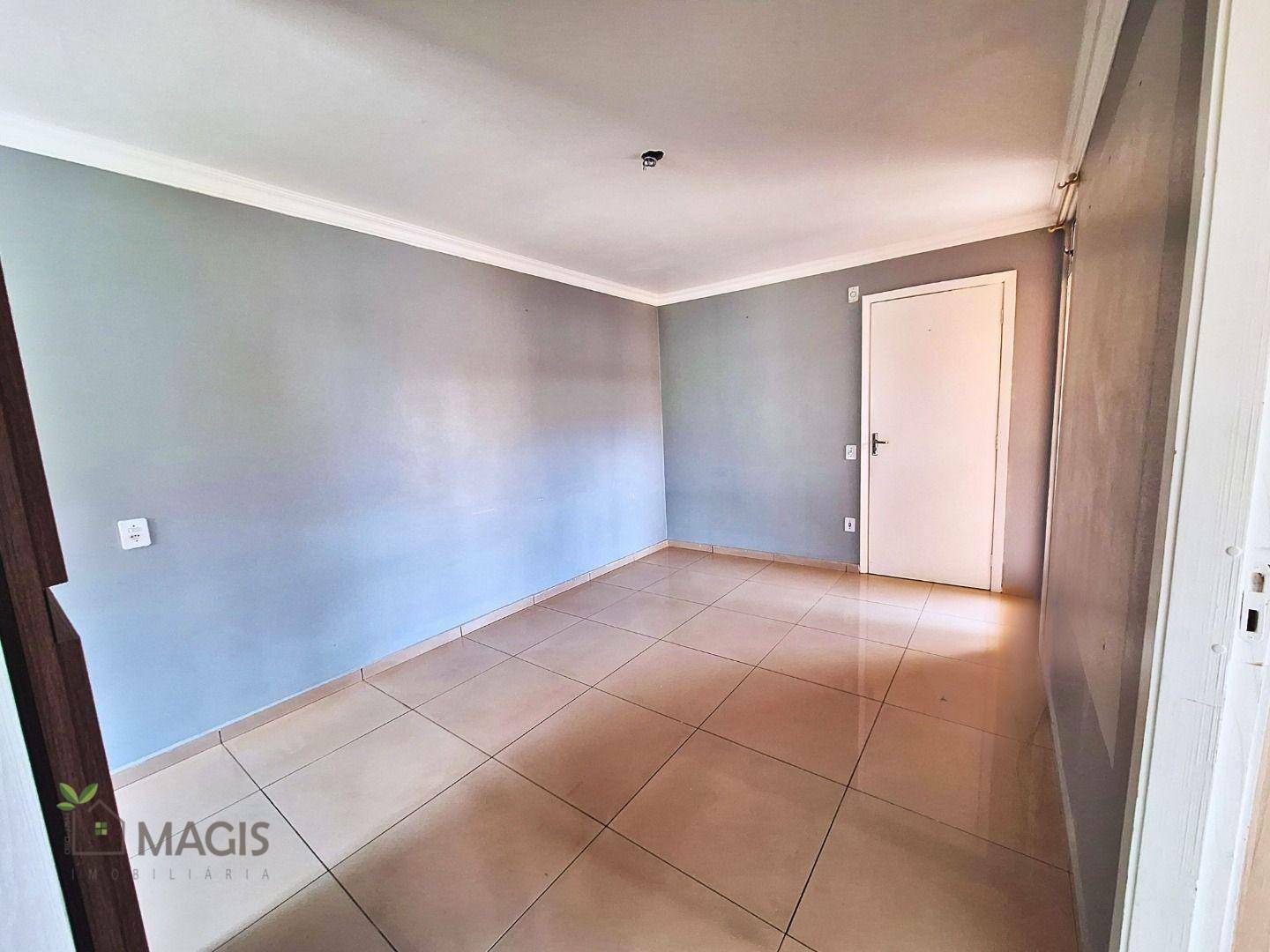 Apartamento à venda com 2 quartos, 41m² - Foto 2