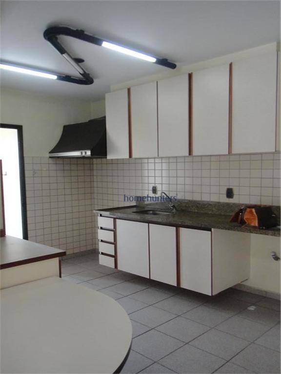 Apartamento para alugar com 1 quarto, 68m² - Foto 6