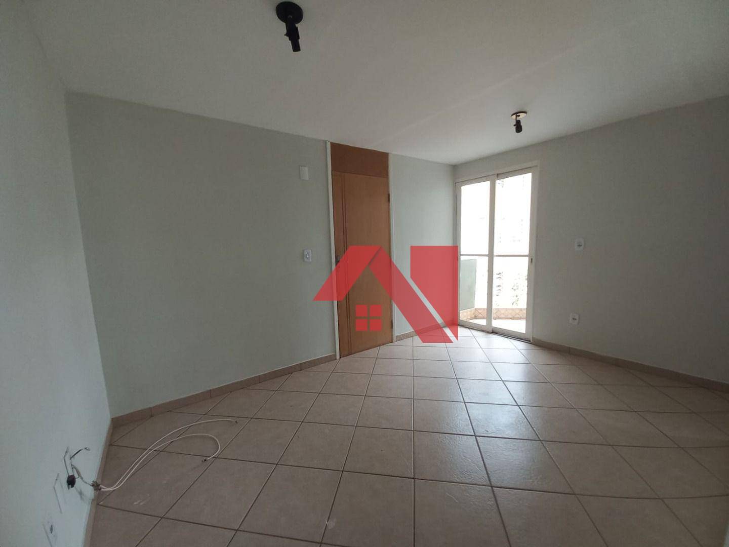 Apartamento para alugar com 2 quartos, 48m² - Foto 12