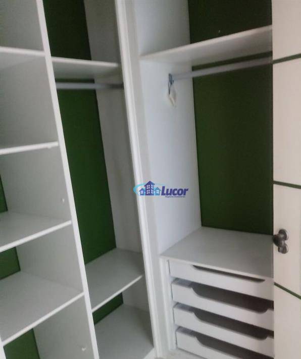 Apartamento à venda com 3 quartos, 170m² - Foto 12