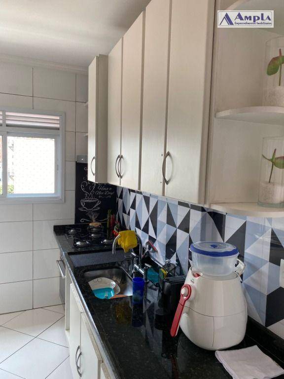 Apartamento à venda com 3 quartos, 110m² - Foto 7