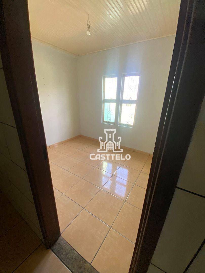 Casa à venda e aluguel com 2 quartos, 130m² - Foto 13