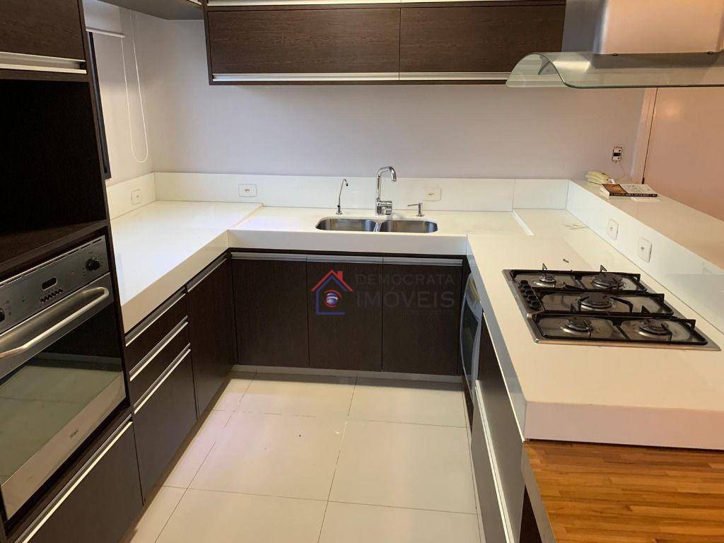 Apartamento à venda e aluguel com 3 quartos, 139m² - Foto 7