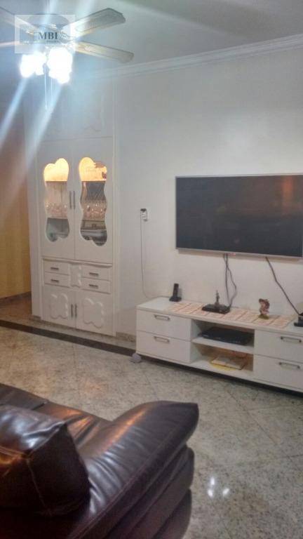 Sobrado à venda com 3 quartos, 250m² - Foto 35