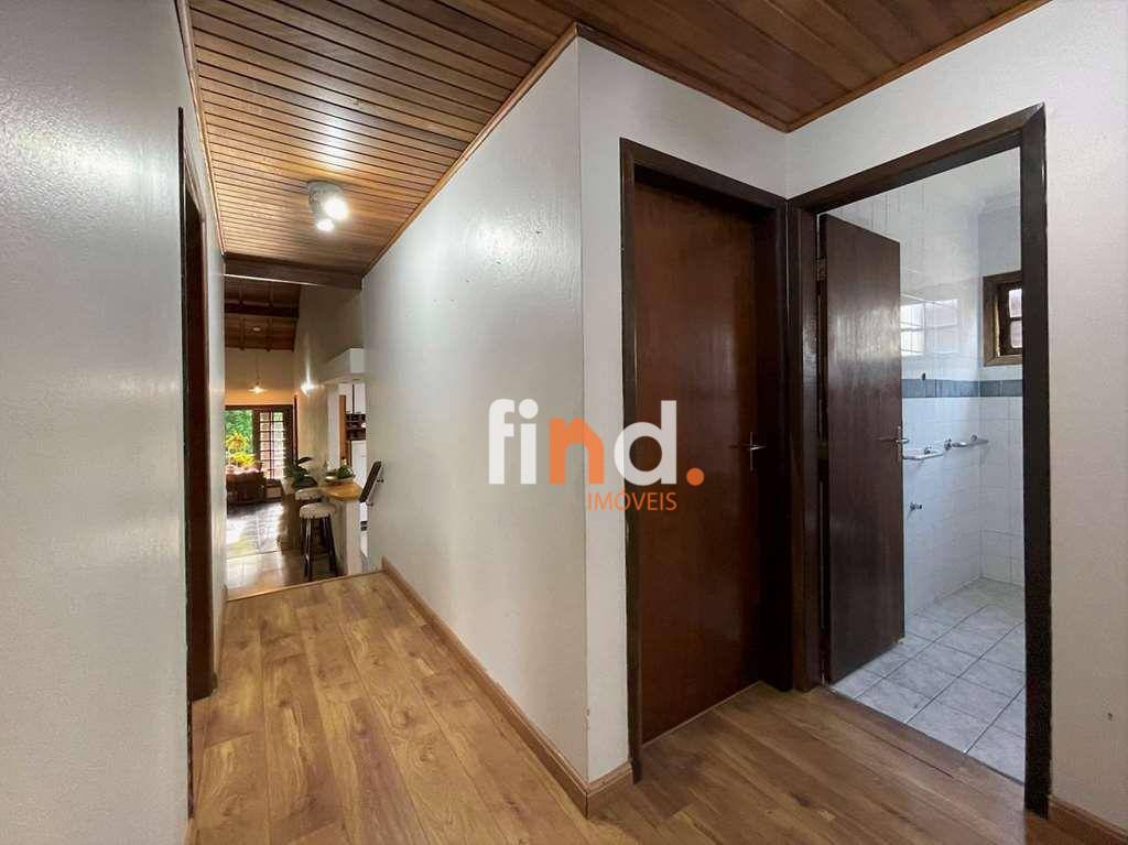 Casa de Condomínio à venda com 4 quartos, 220m² - Foto 19