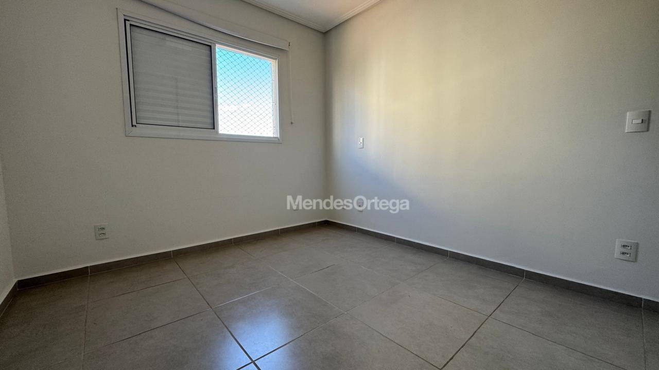 Apartamento, 2 quartos, 75 m² - Foto 11