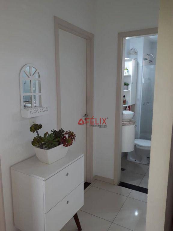 Apartamento para alugar com 2 quartos, 63m² - Foto 5