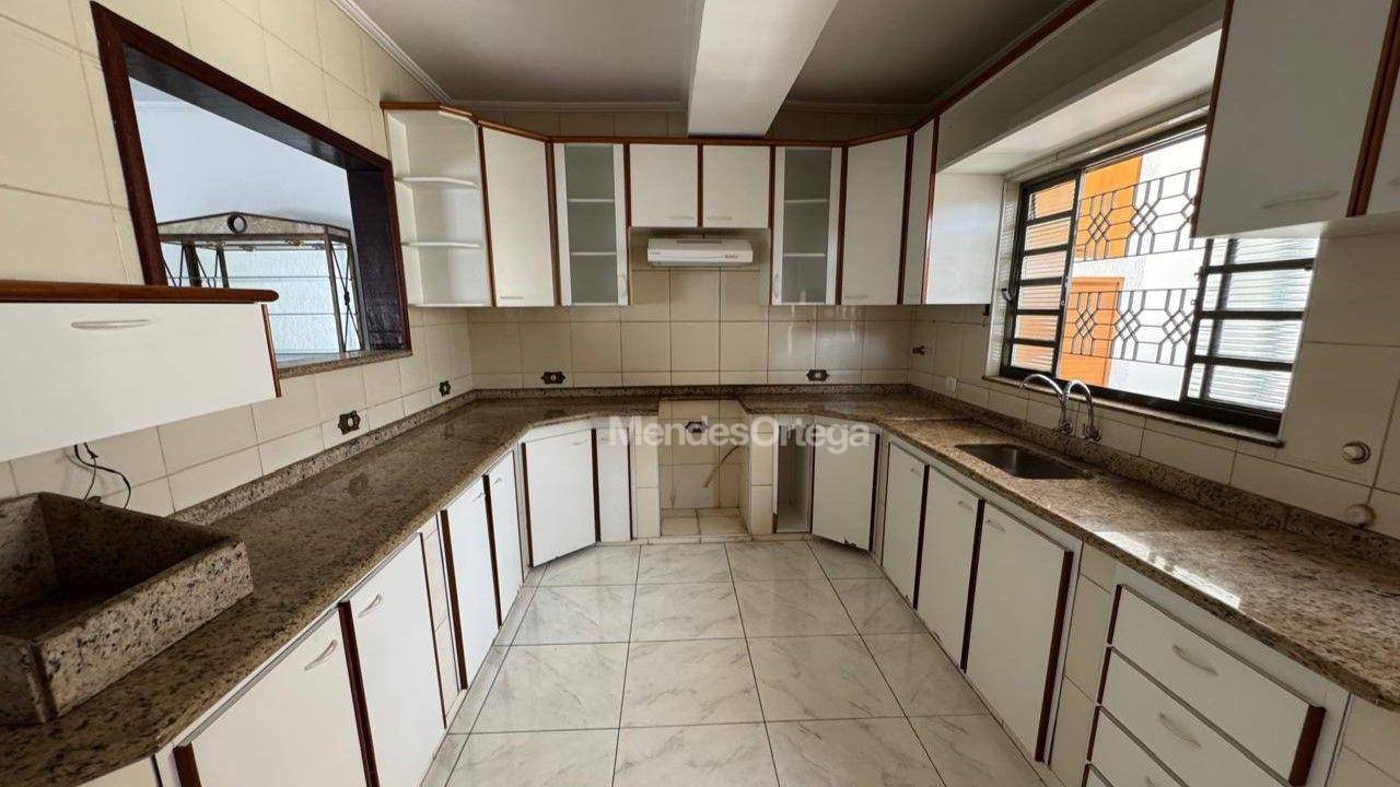 Casa, 3 quartos, 178 m² - Foto 5