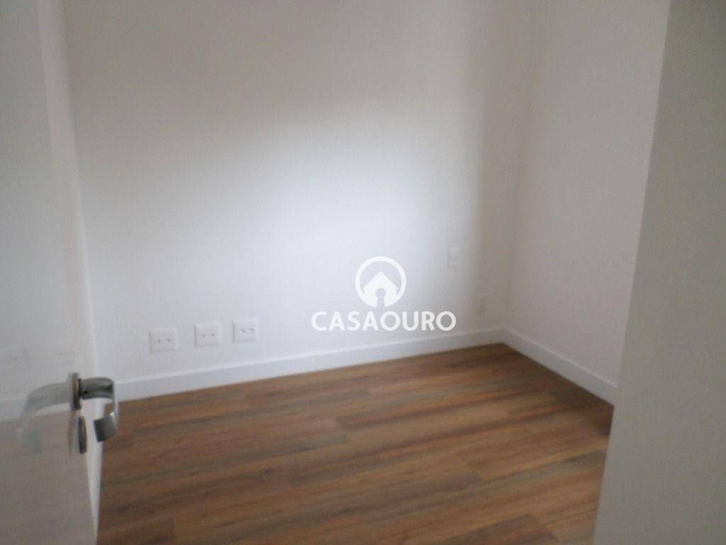 Apartamento à venda com 2 quartos, 62m² - Foto 14