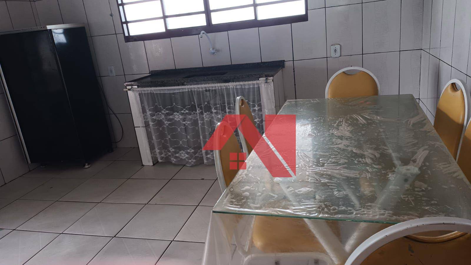 Chácara à venda com 3 quartos, 300m² - Foto 4