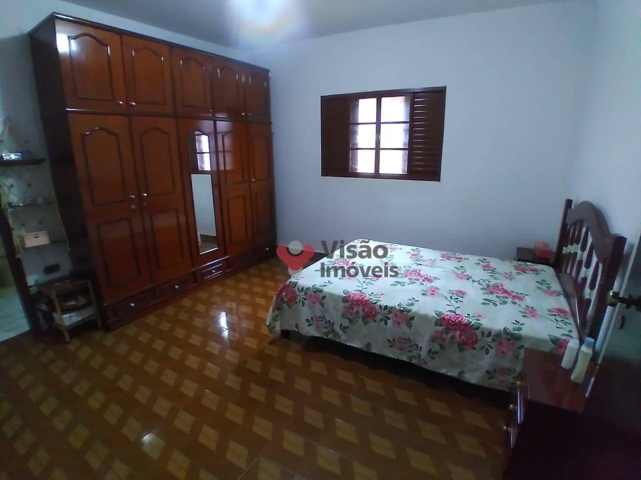 Casa à venda com 3 quartos, 182m² - Foto 7