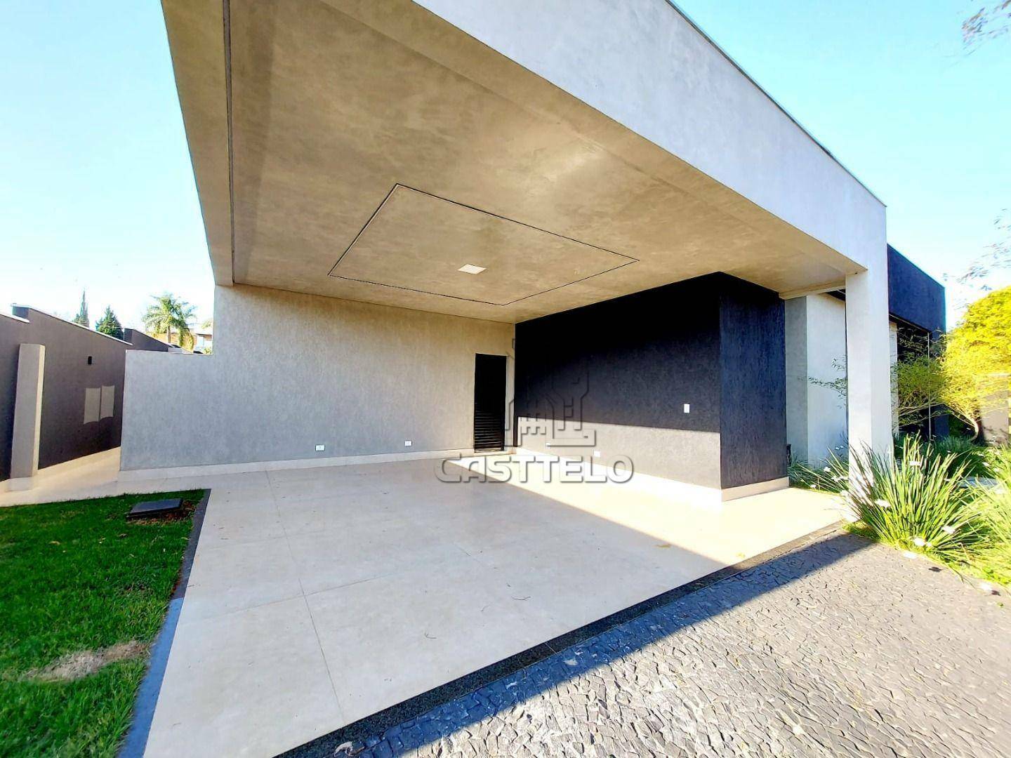 Casa de Condomínio à venda e aluguel com 4 quartos, 307m² - Foto 3