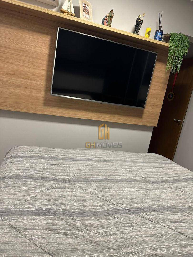 Apartamento à venda com 2 quartos, 58m² - Foto 4