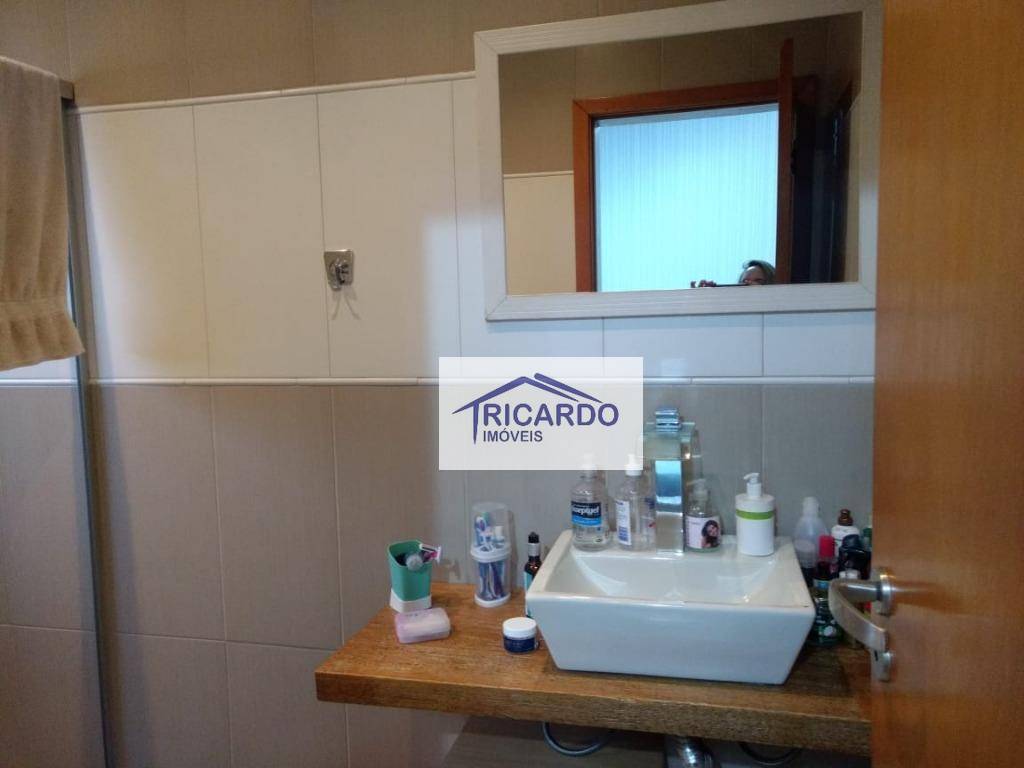 Sobrado à venda com 3 quartos, 350m² - Foto 28