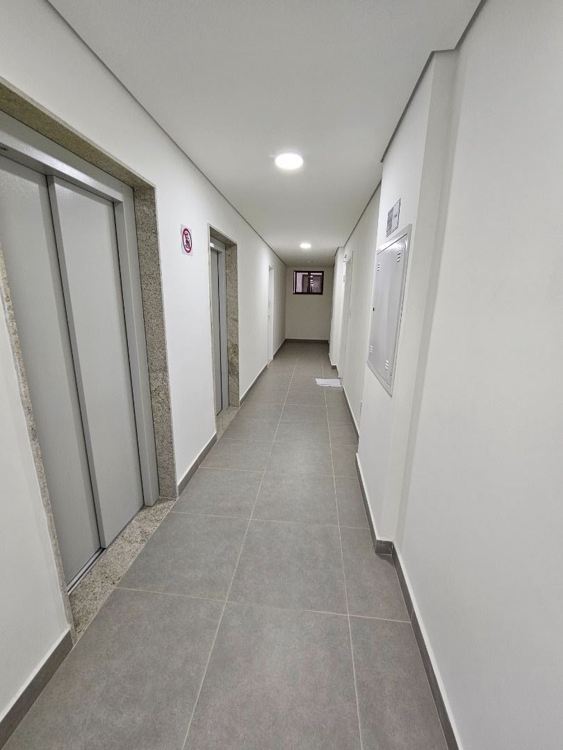 Apartamento à venda com 2 quartos, 80m² - Foto 4