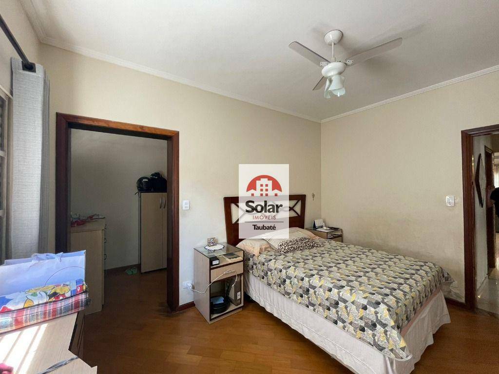 Casa à venda com 3 quartos, 138m² - Foto 12