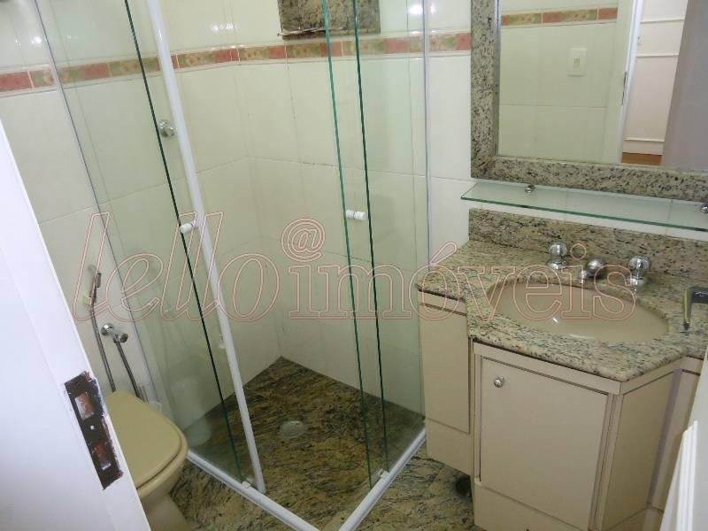 Apartamento para alugar com 3 quartos, 98m² - Foto 12