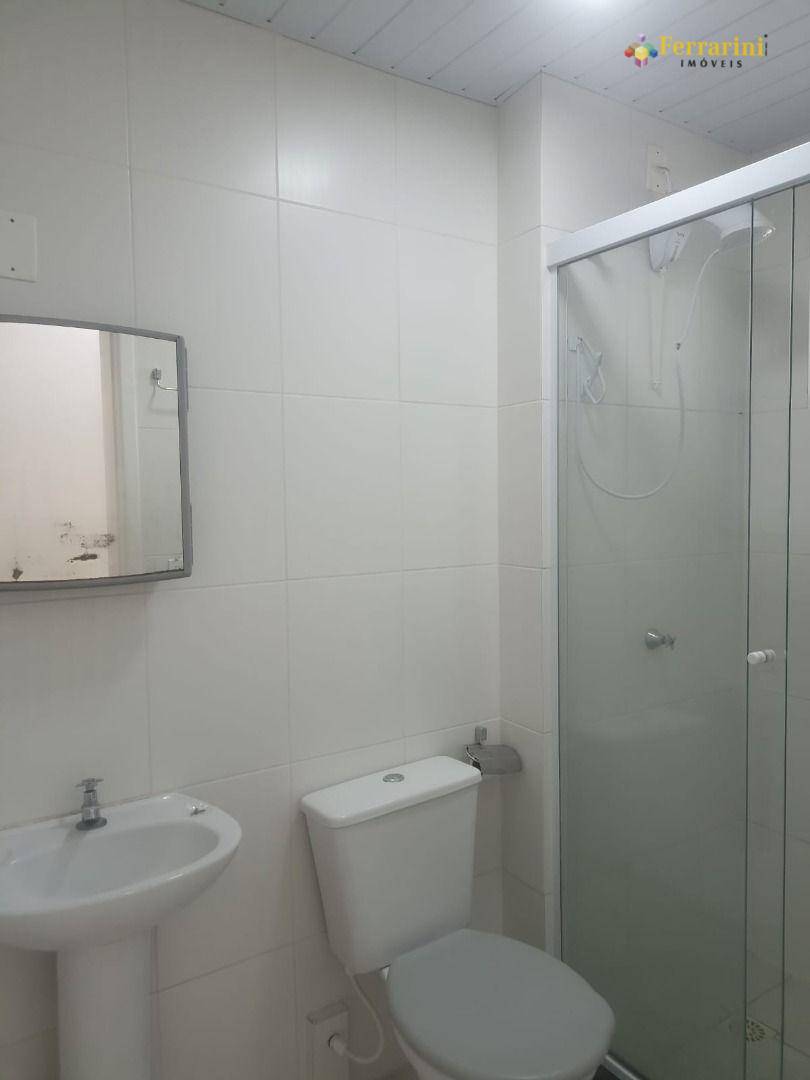 Apartamento para alugar com 2 quartos, 47m² - Foto 11