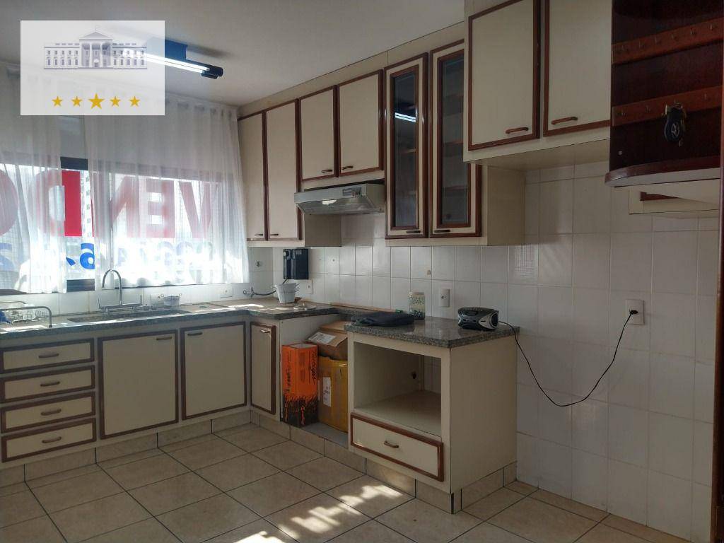 Apartamento à venda com 3 quartos, 161m² - Foto 10