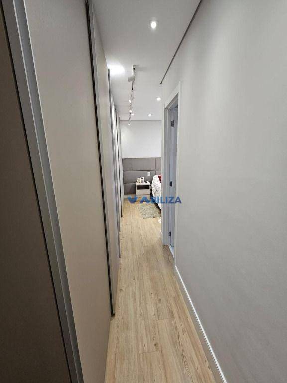 Apartamento à venda com 3 quartos, 114m² - Foto 3