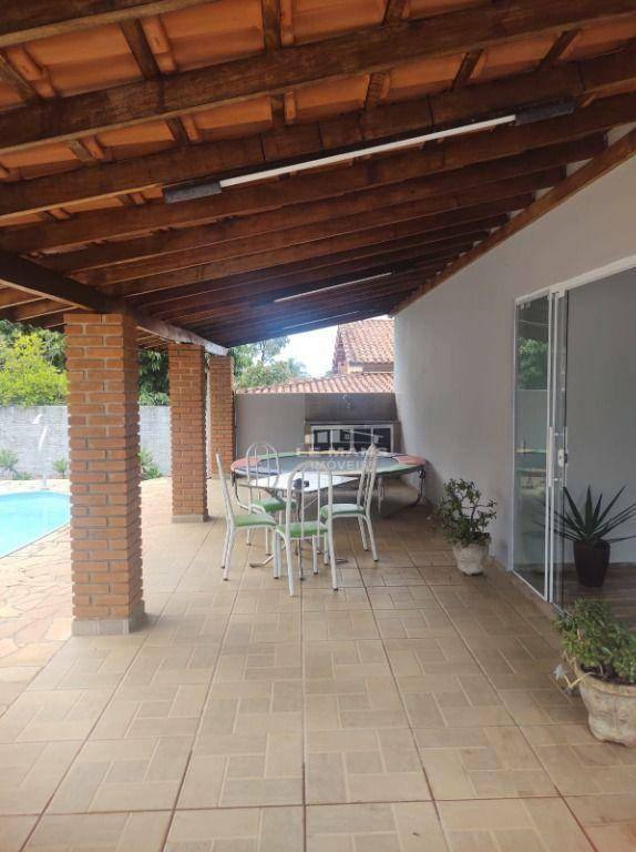 Casa à venda com 2 quartos, 200m² - Foto 11