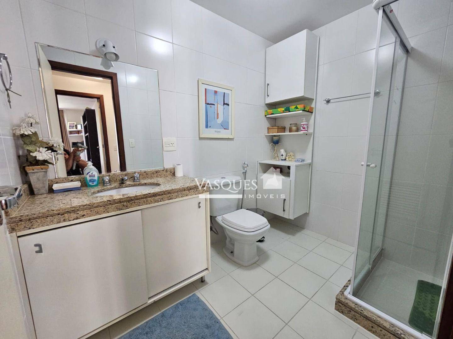 Apartamento à venda com 4 quartos, 145m² - Foto 18