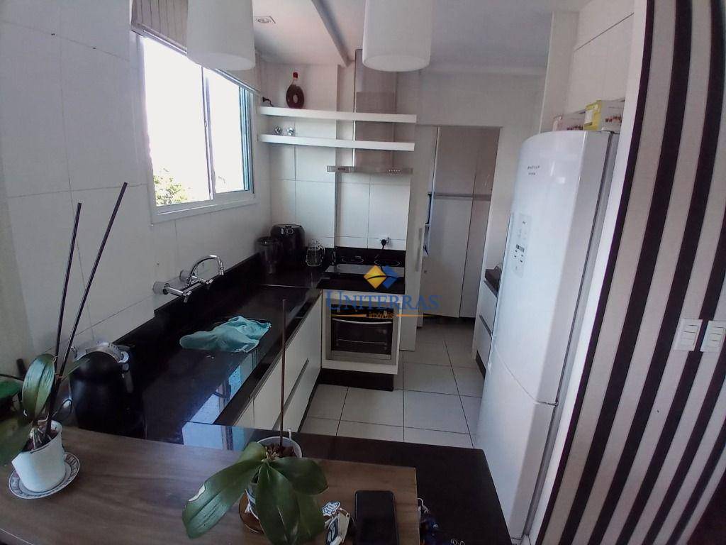 Apartamento à venda com 2 quartos, 71m² - Foto 21