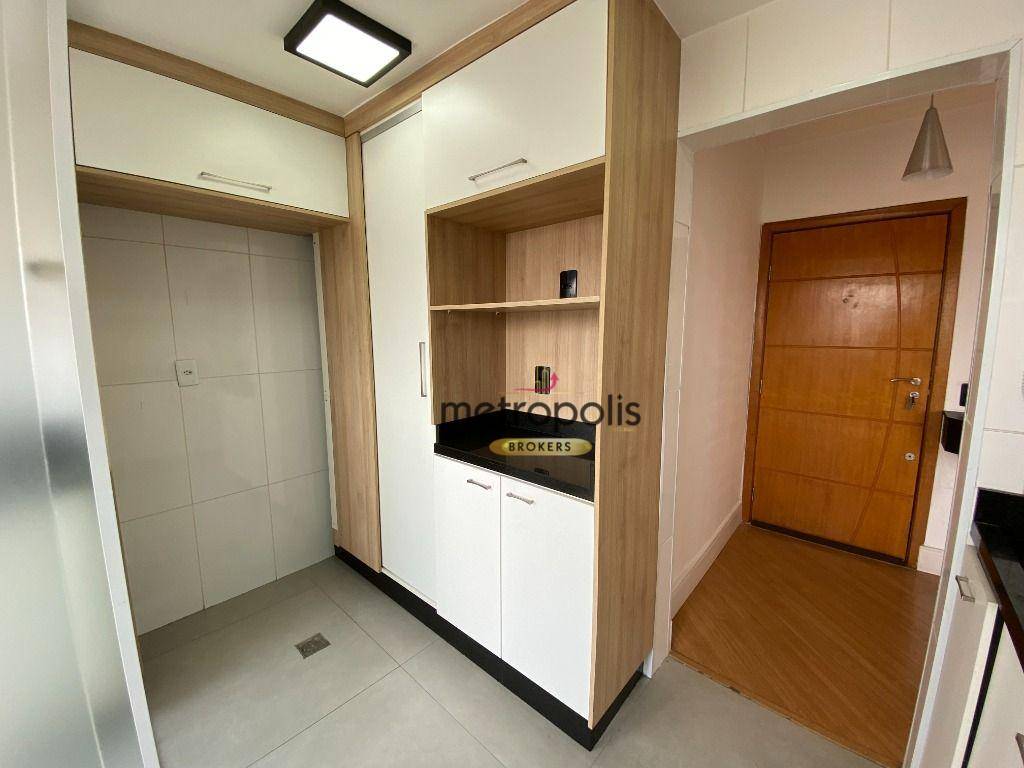 Apartamento para alugar com 2 quartos, 56m² - Foto 9